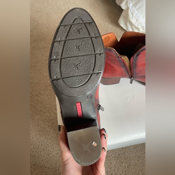 Red Pikolinos Boots size 8.5-9 - Picture 5 of 6